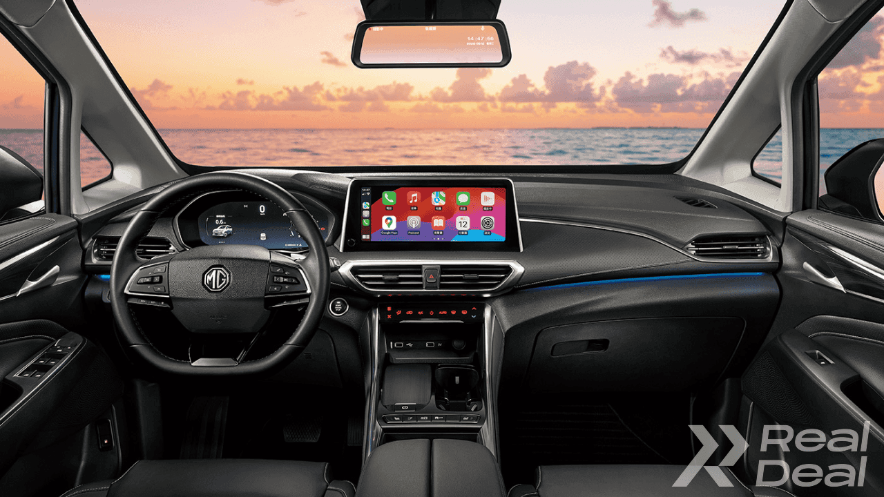 Car image 4