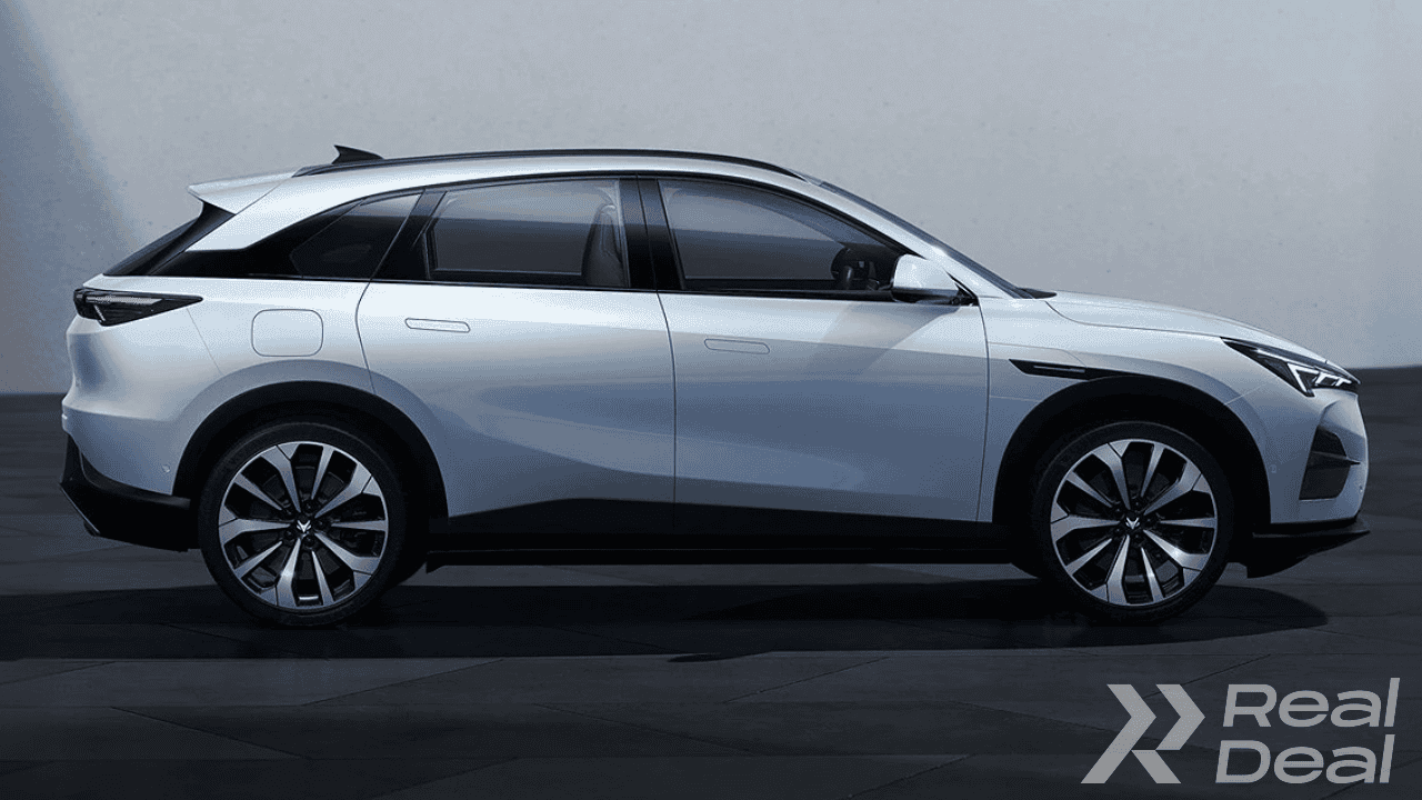 Car image 3