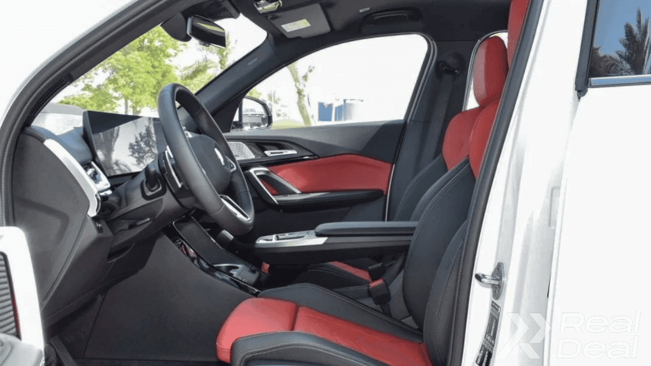 Car image 7