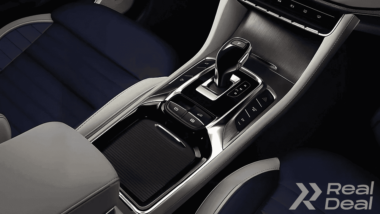Car image 13