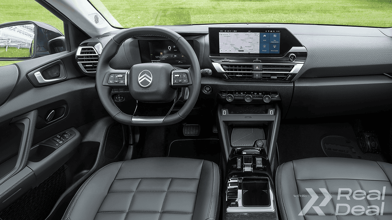 Car image 5
