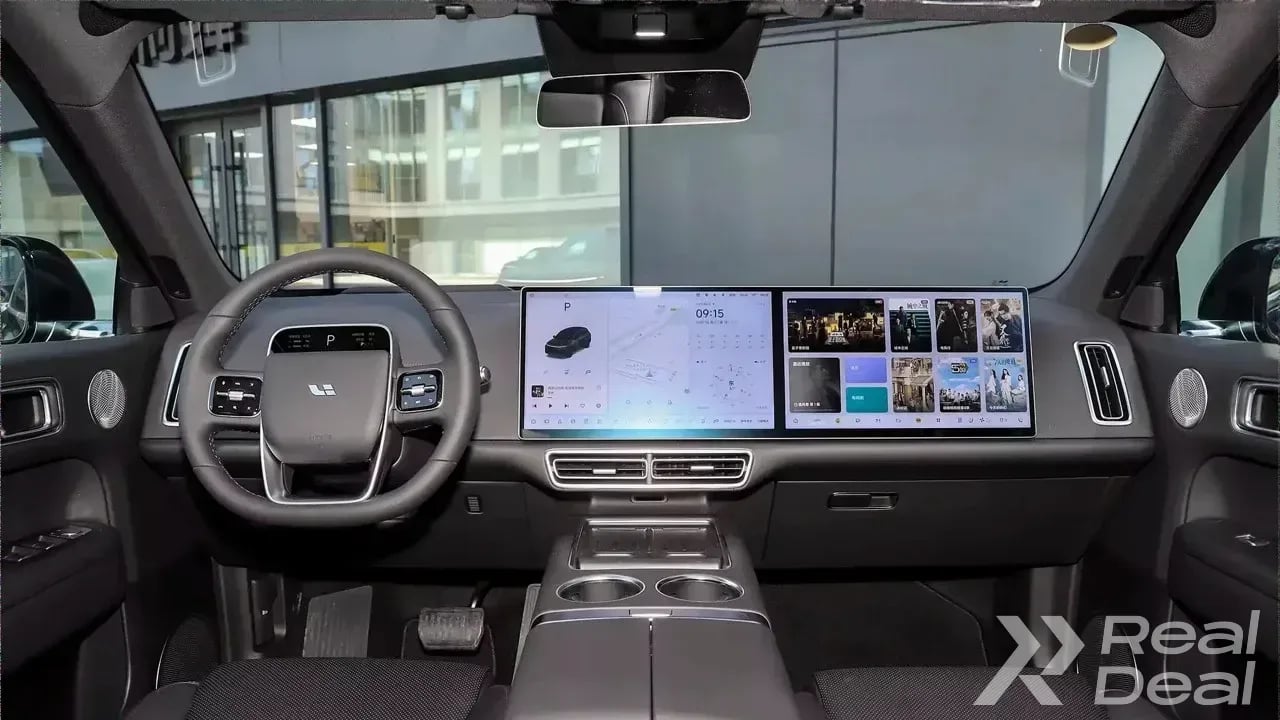 Car image 5