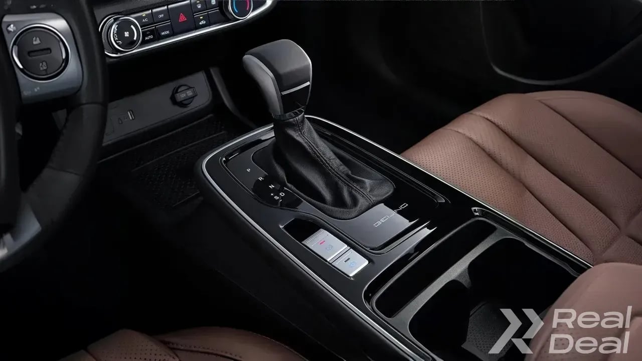 Car image 7