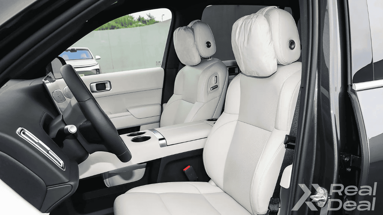 Car image 6