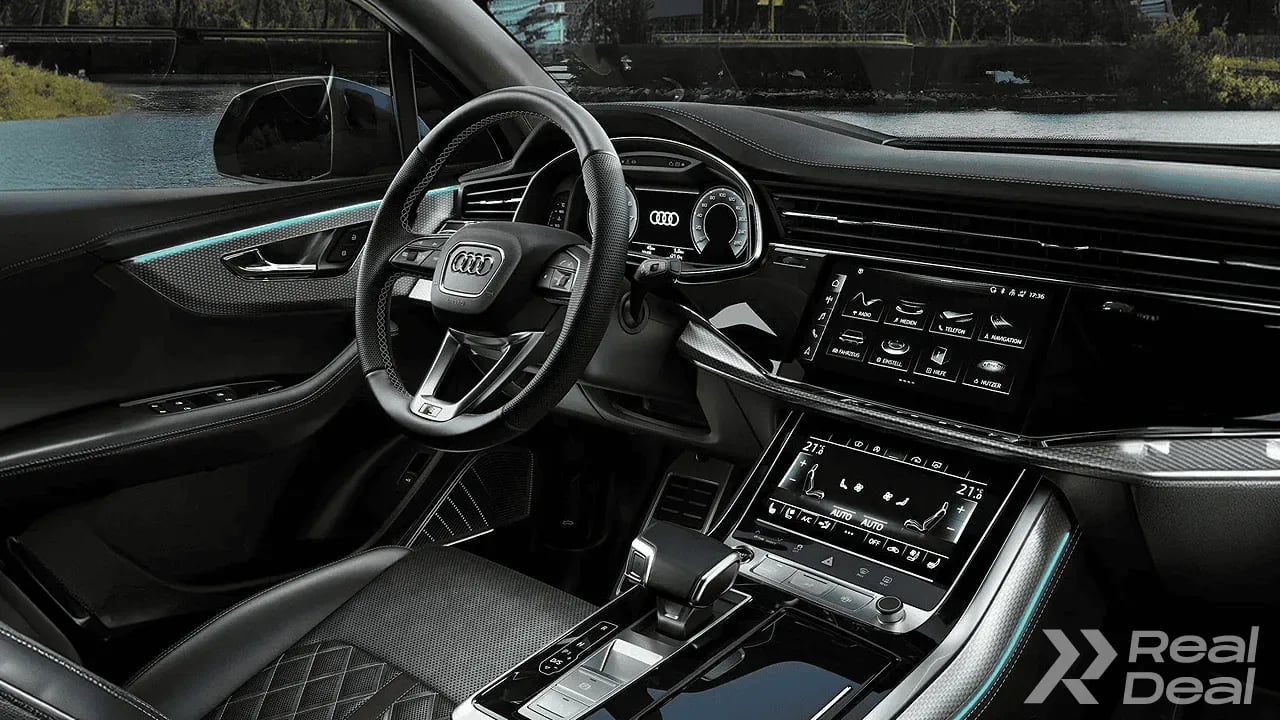 Car image 5