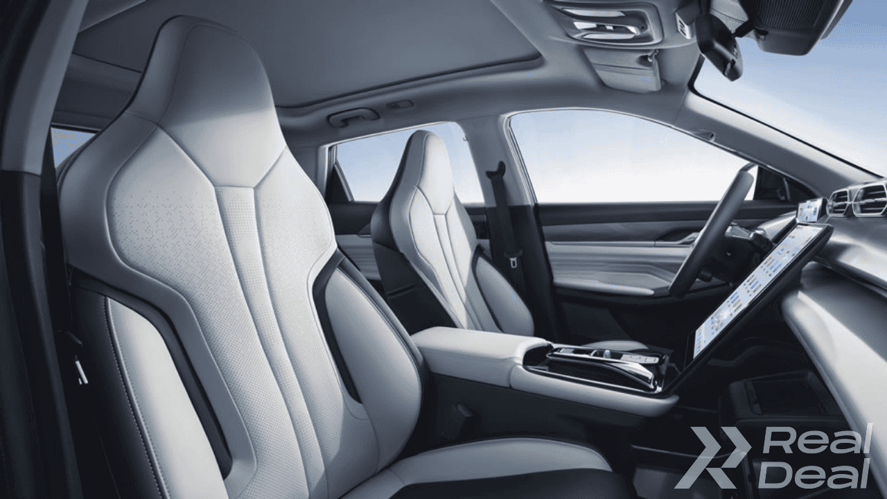 Car image 5