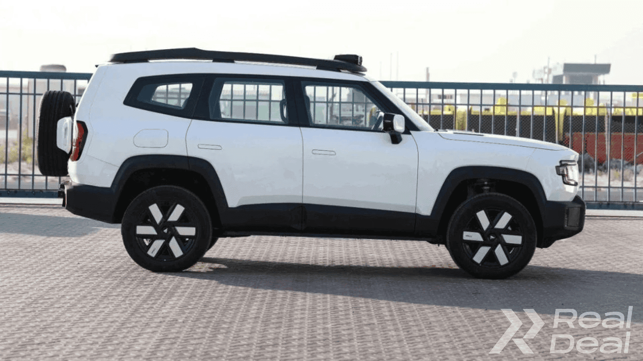 Car image 2