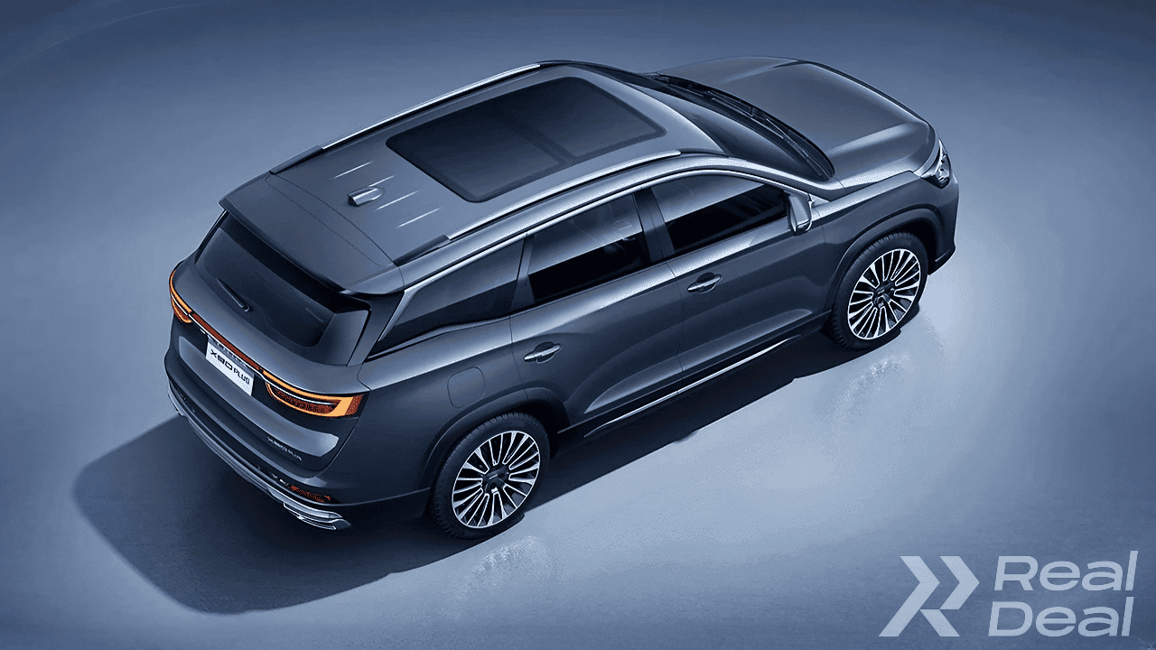 Car image 3